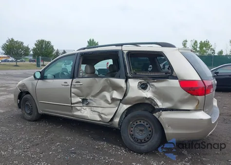 2004 Toyota Sienna Ce/Le z USA, uszkodzony, nr VIN 5TDZA23C74S214900